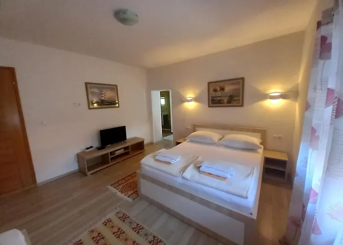 Paradise Μόσταρ