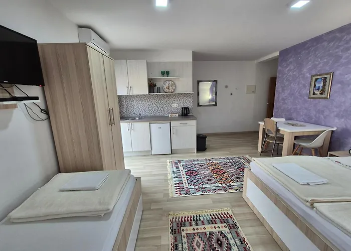 Paradise Μόσταρ